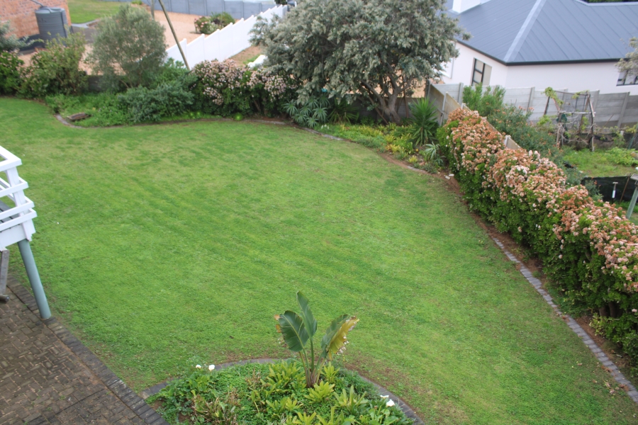 4 Bedroom Property for Sale in Stilbaai Wes Western Cape